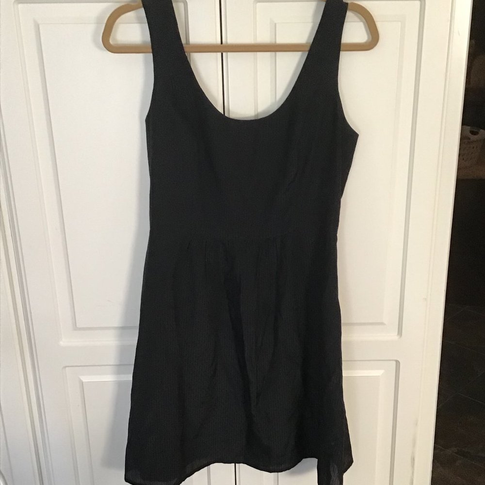 NWOT Sz4 Vineyard Vines Perfect Little Black Dress